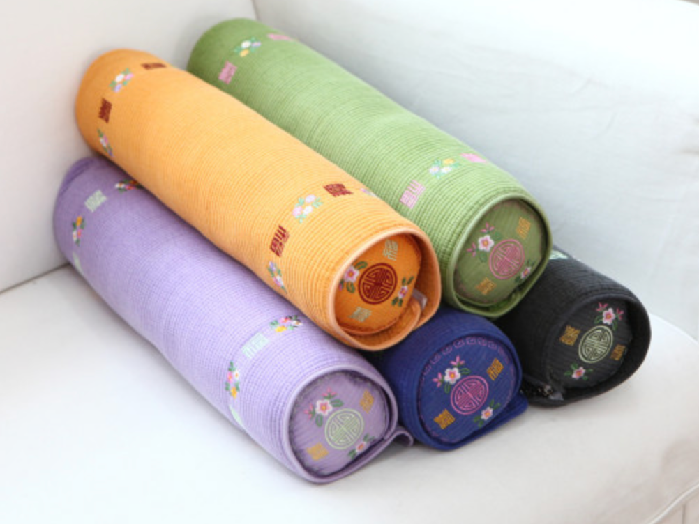 Begozani Pigment Cypress Cube Neck Pillow, L size